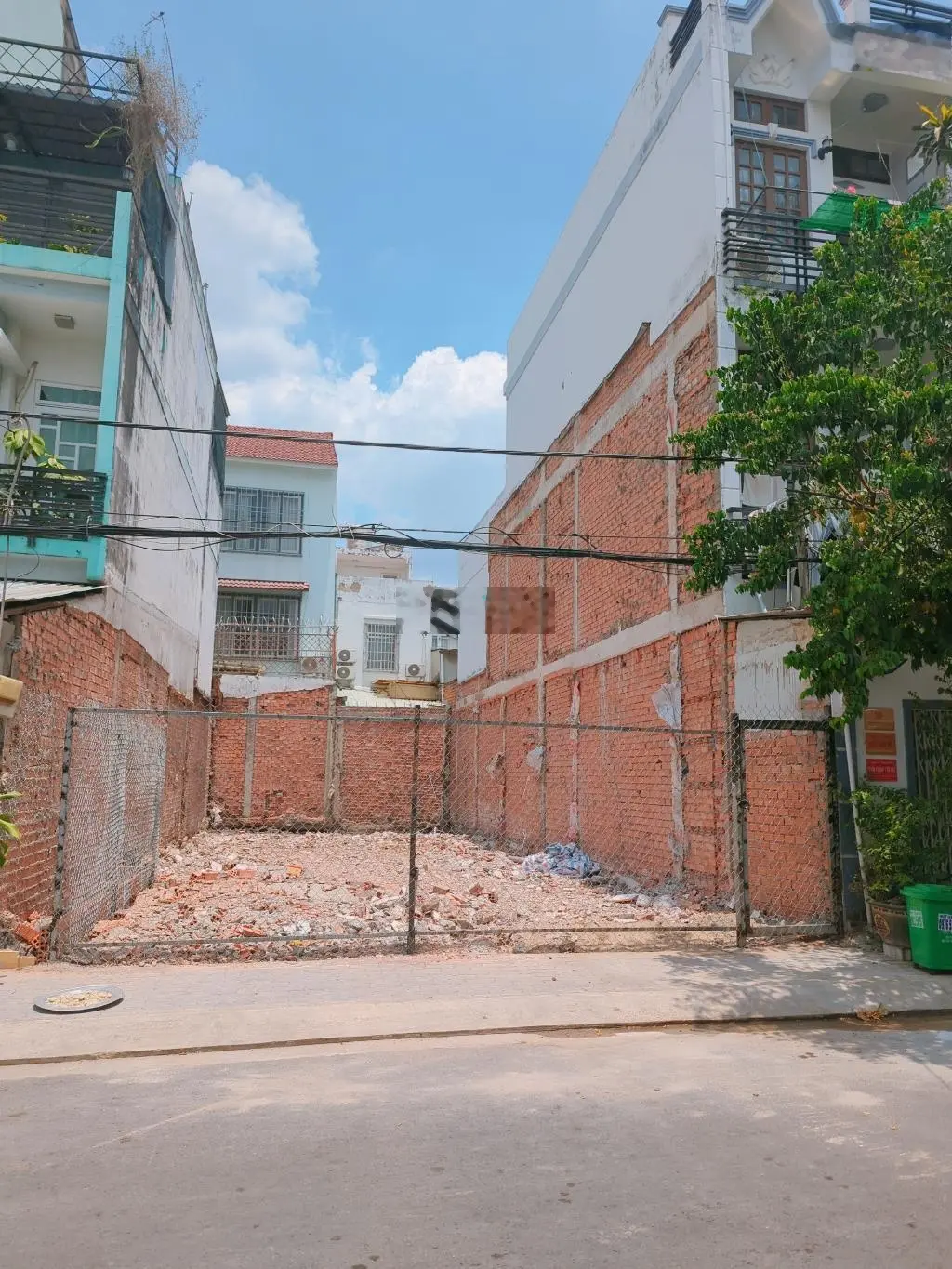 Nhà nát ngang 6.5m mặt tiền đường số Lâm Văn Bền, Quận 7, chỉ hơn 18 tỷ tt