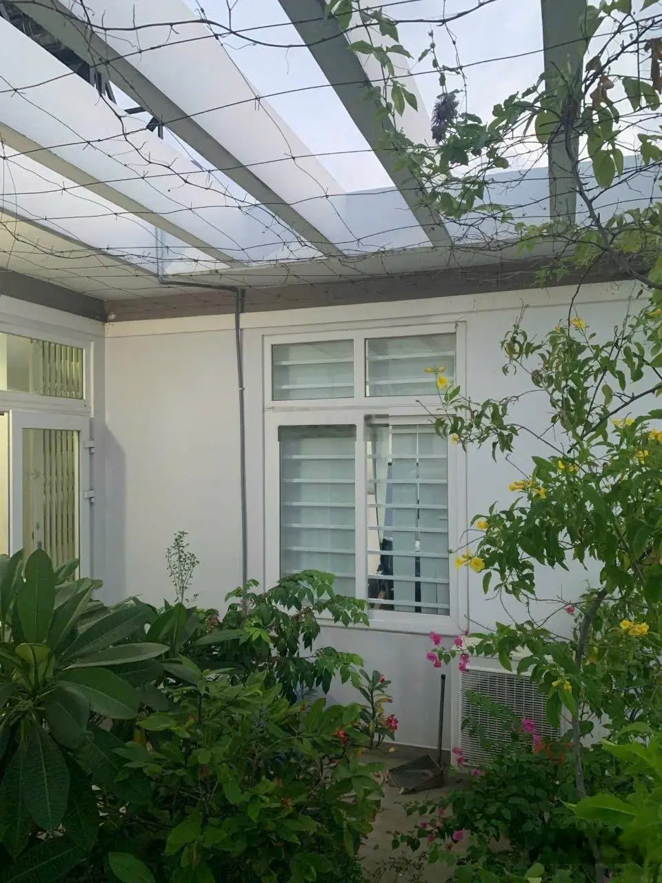 Bán rẻ gấp biệt thự vườn Phạm Văn Đồng, Linh Đông Thủ Đức, 120m2, giá chỉ 12,8 tỷ