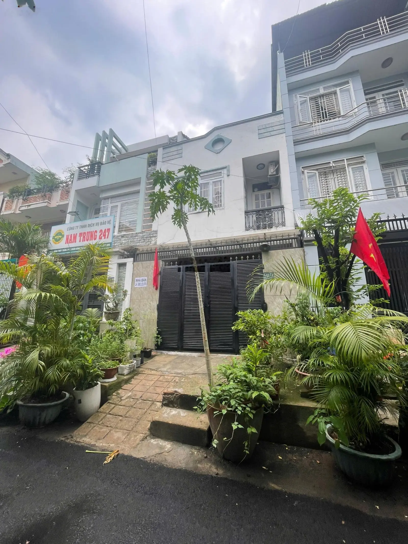 Cực hiếm! 100m2 giá mềm nhất KDC Bình Lợi P13 Bình Thạnh 4 tầng chỉ 12.5 tỷ thương lượng