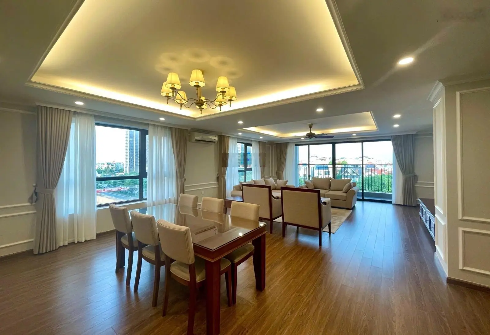 BÁN CĂN 3 NGỦ TOÀ UDIC WESTLAKE - VÕ CHÍ CÔNG - 168M - 11Tỷ