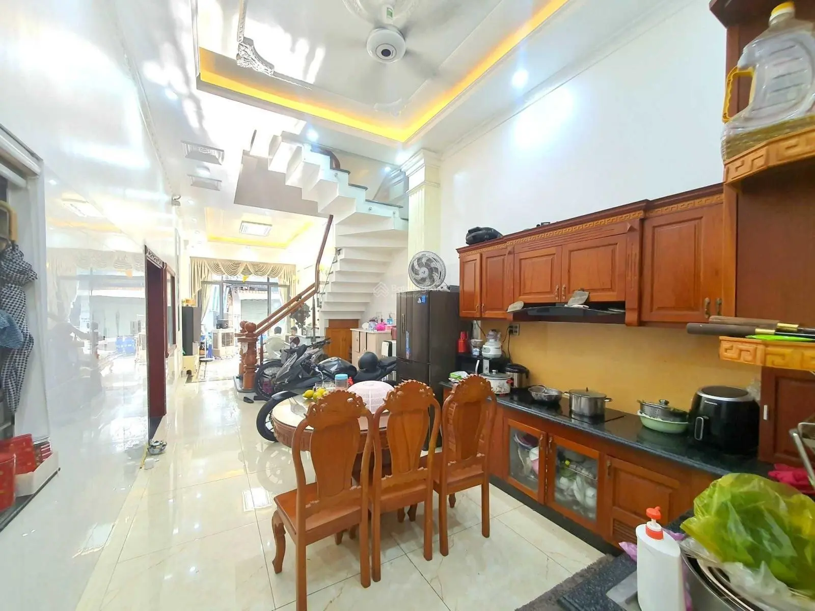 Nhà vừa ở vừa có phòng trọ cho thuê 7 tr/th S 149,1m2 (5x29.7m) bán nhà MT gần chợ 434 Bình Hoà