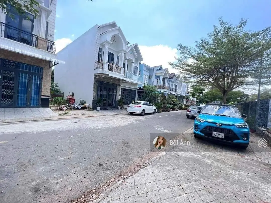 Bán gấp đất ngay MTĐ Lê Thị Riêng, Phường 7, Bạc Liêu, Full thổ cư 120m2. Sát chợ P. 7, Có sổ