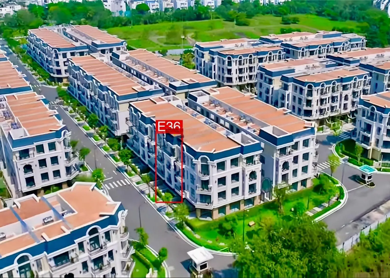 Nhà liền thổ Khang Điền sang trọng compound có sổ hồng giá gốc CDT giảm sốc 2,6 tỷ