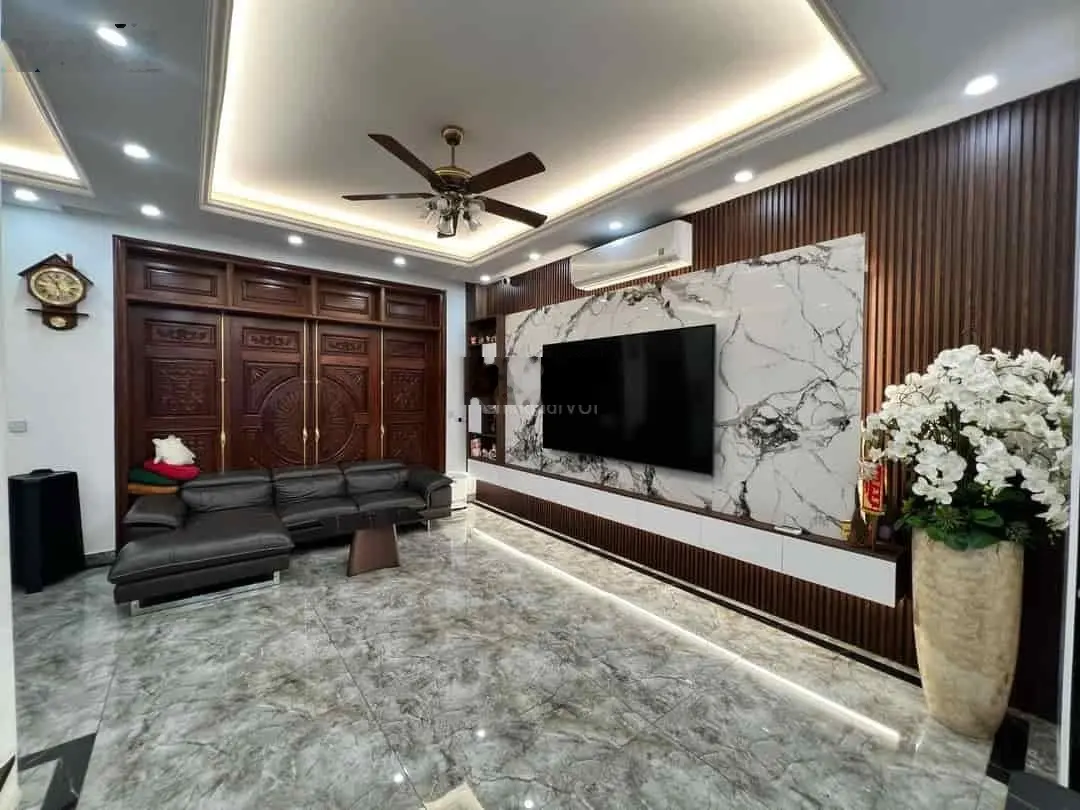 Bán gấp nhà phân lô ô tô tại Xuân Thuỷ - Cầu Giấy, 7 tầng x 50m2 giá cực tốt