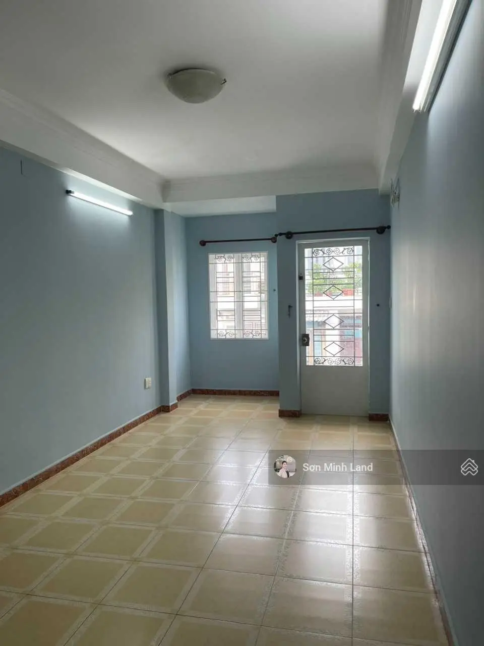 Bán nhà phố 3m2x10m DTXD 1 trệt, 1 lửng, 3 lầu tại Cách Mạng Tháng Tám, Q. Tân Bình. Giá bán 10 tỷ