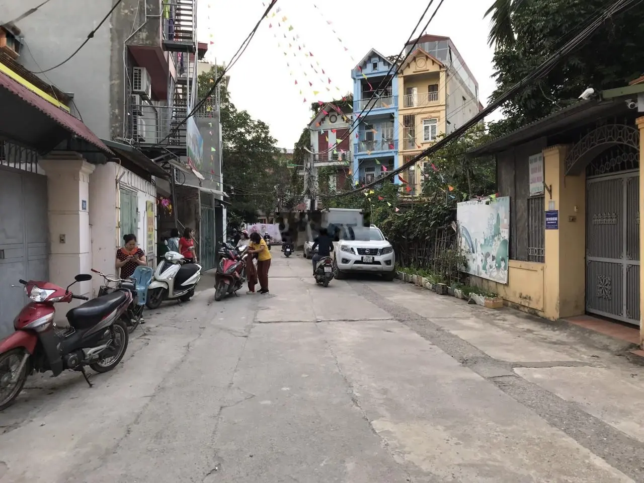 Bán 58m2 đất thổ cứ Đại Mỗ, lô đất vuông đẹp, 25m ra đường ô tô tránh, giá 5.5 tỷ, lh 0988 175 ***