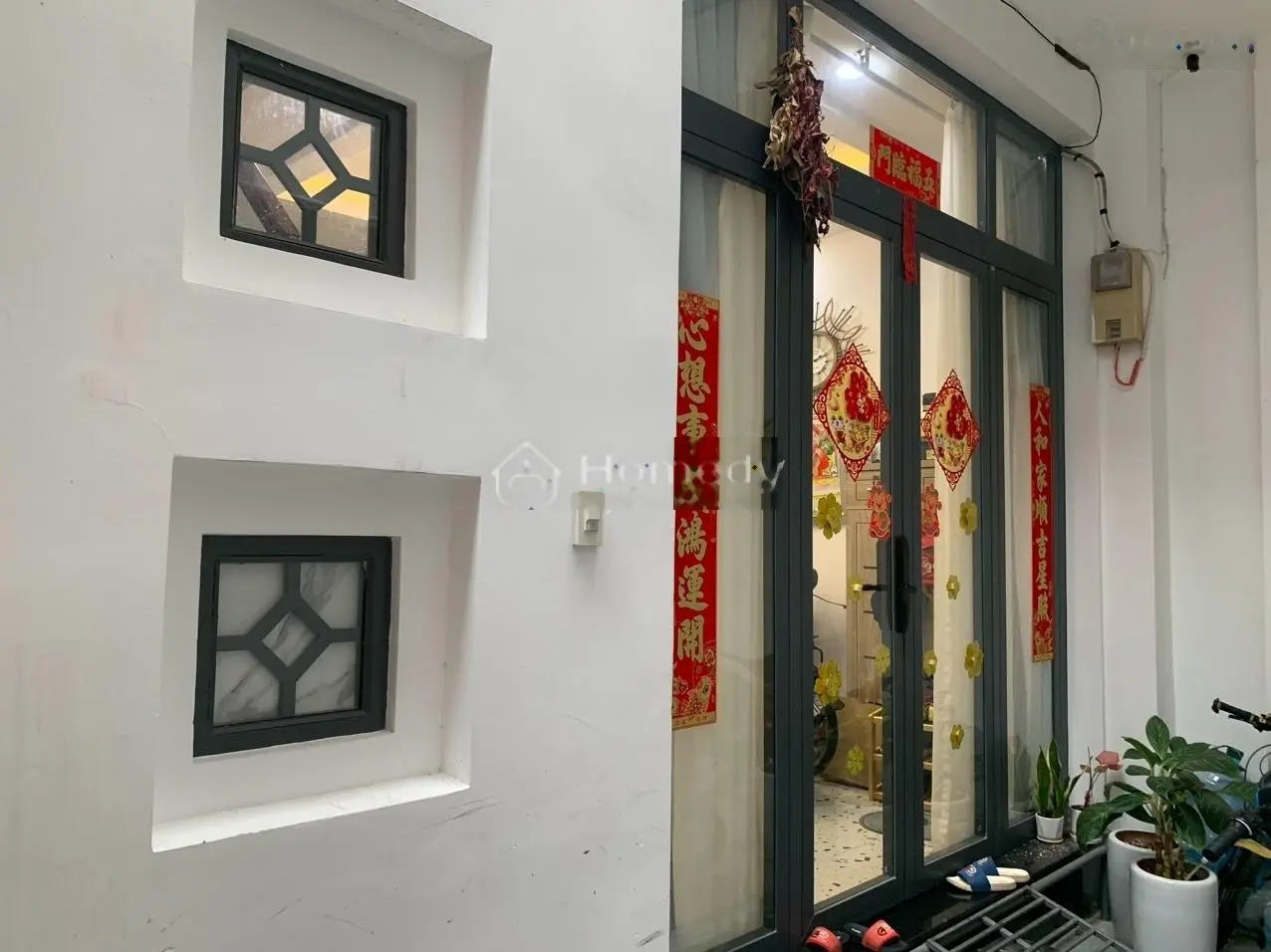 Nhà bán 4.6m x 9m nở hậu 5.3m đường Tân Khai P7 Q11