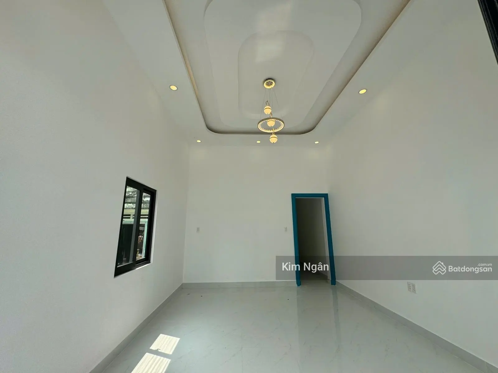 Bán nhà 98m2 thị trấn Cần Giuộc, cách QL50 chỉ 50m, nhà mới xây 2PN, 2WC, sân rộng để ô tô