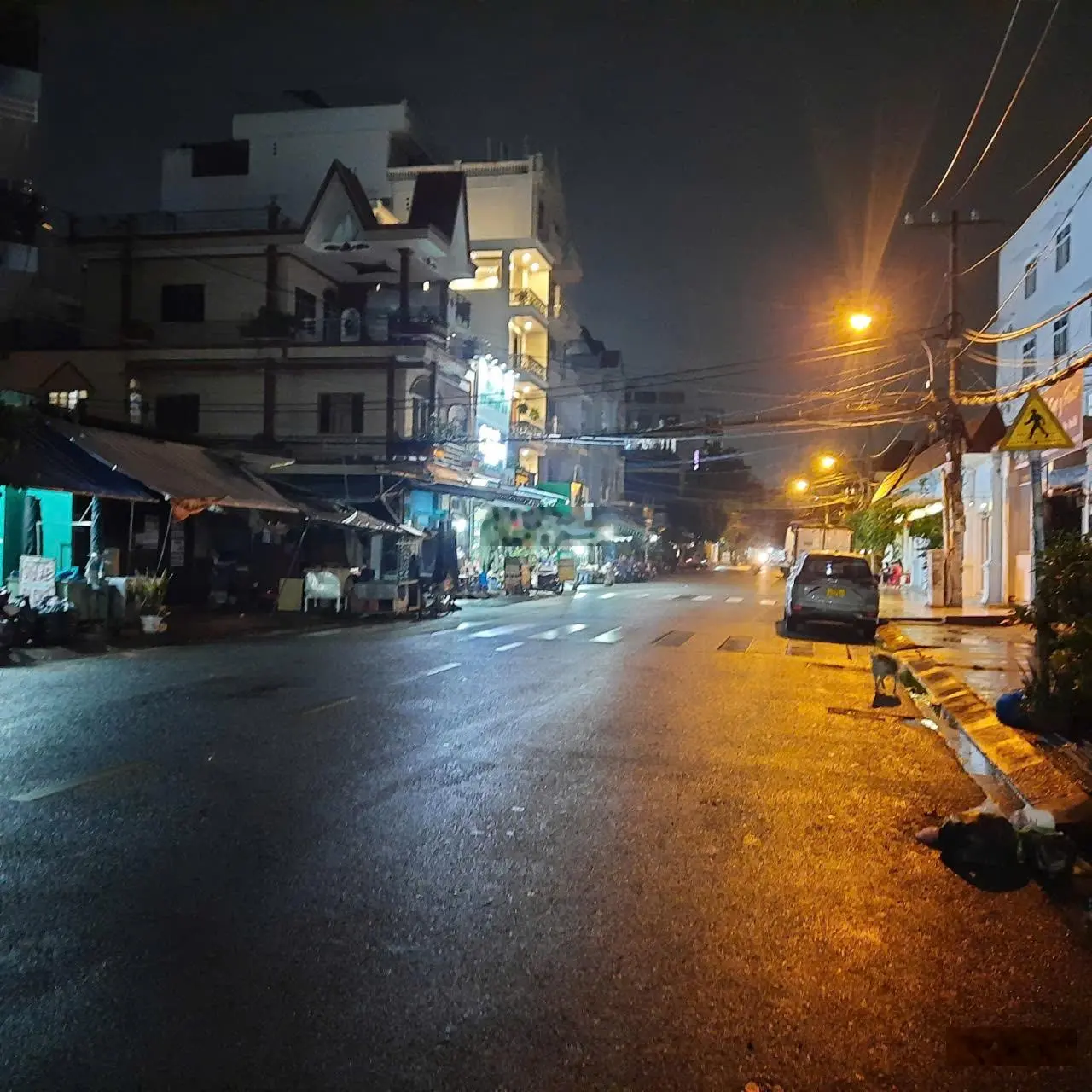 Bán gấp! Nhà mặt tiền đường Tây Sơn, Quận Tân Phú, TP HCM