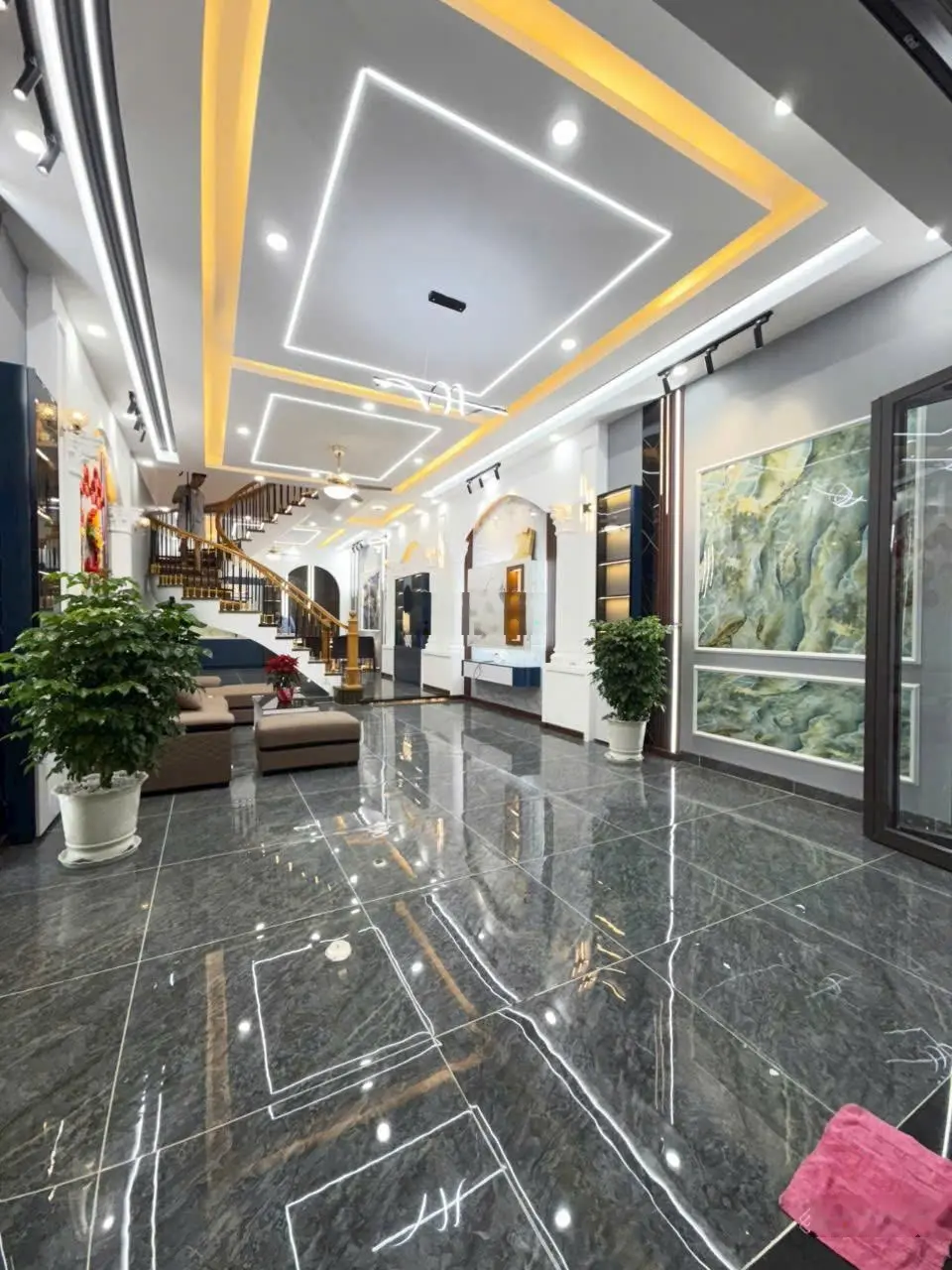 NGỘP BANK CẦN RA GẤP CĂN NHÀ 1T2L ngay chợ Thuận Giao TP Thuận An, đang cho thuê 12tr/tháng