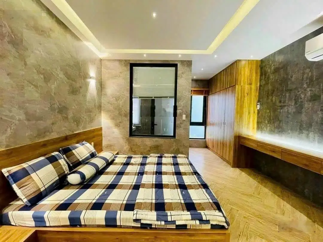 Khan hiếm-Mặt tiền 373 Lý Thường Kiệt-P9-Tân Bình-DT: 4x20m, góc 2 mặt tiền lớn-giá 10.5 tỷ