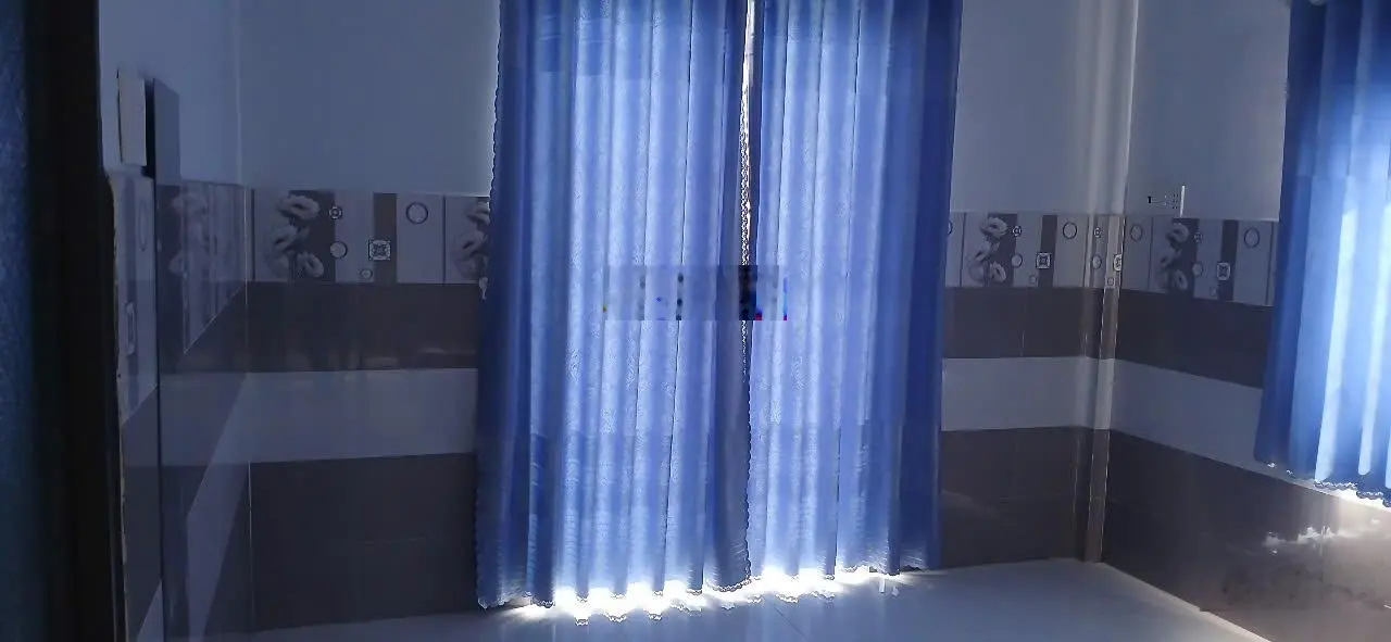 Bán nhà 2 tầng lô góc Hẻm xe 7 chỗ thông. Lý Thường Kiệt, Phường 5, Mỹ Tho. Giá ngộp ngay chủ.