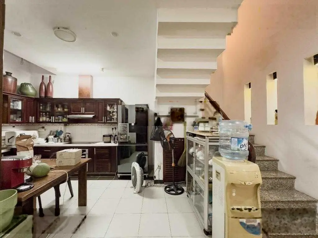 VIP!!! Siêu phẩm villa phong cách Đà Lạt gần công viên làng hoa, 8x15, 2 tầng, cực chill
