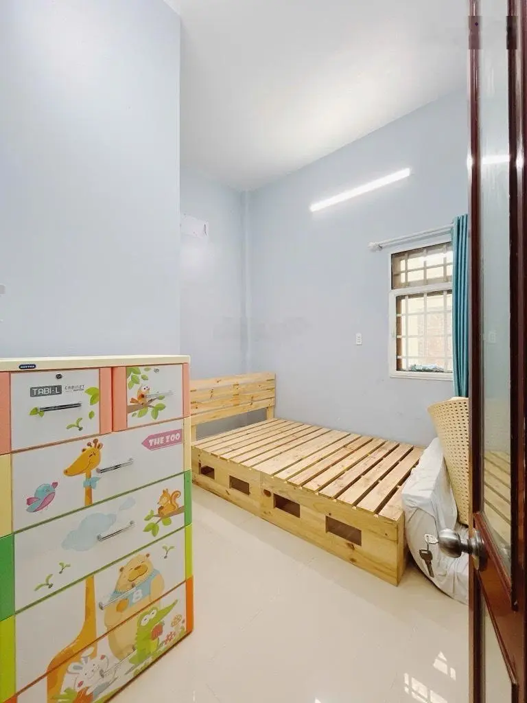 Huỳnh Tấn Phát - oto nằm nhà giá chỉ 7 tỷ