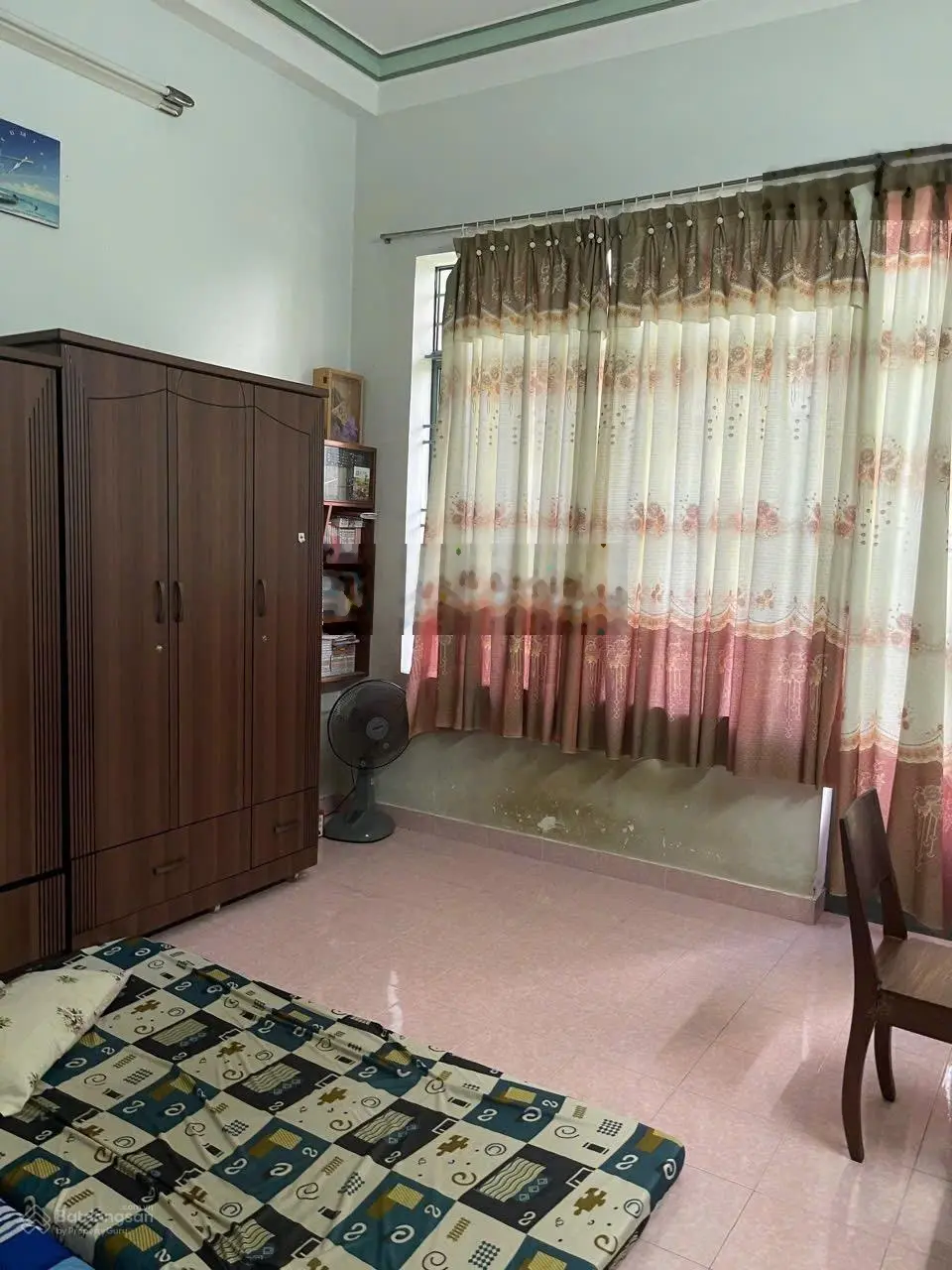 Nhà 4 tầng hẻm ô tô thông đường Quang Trung
