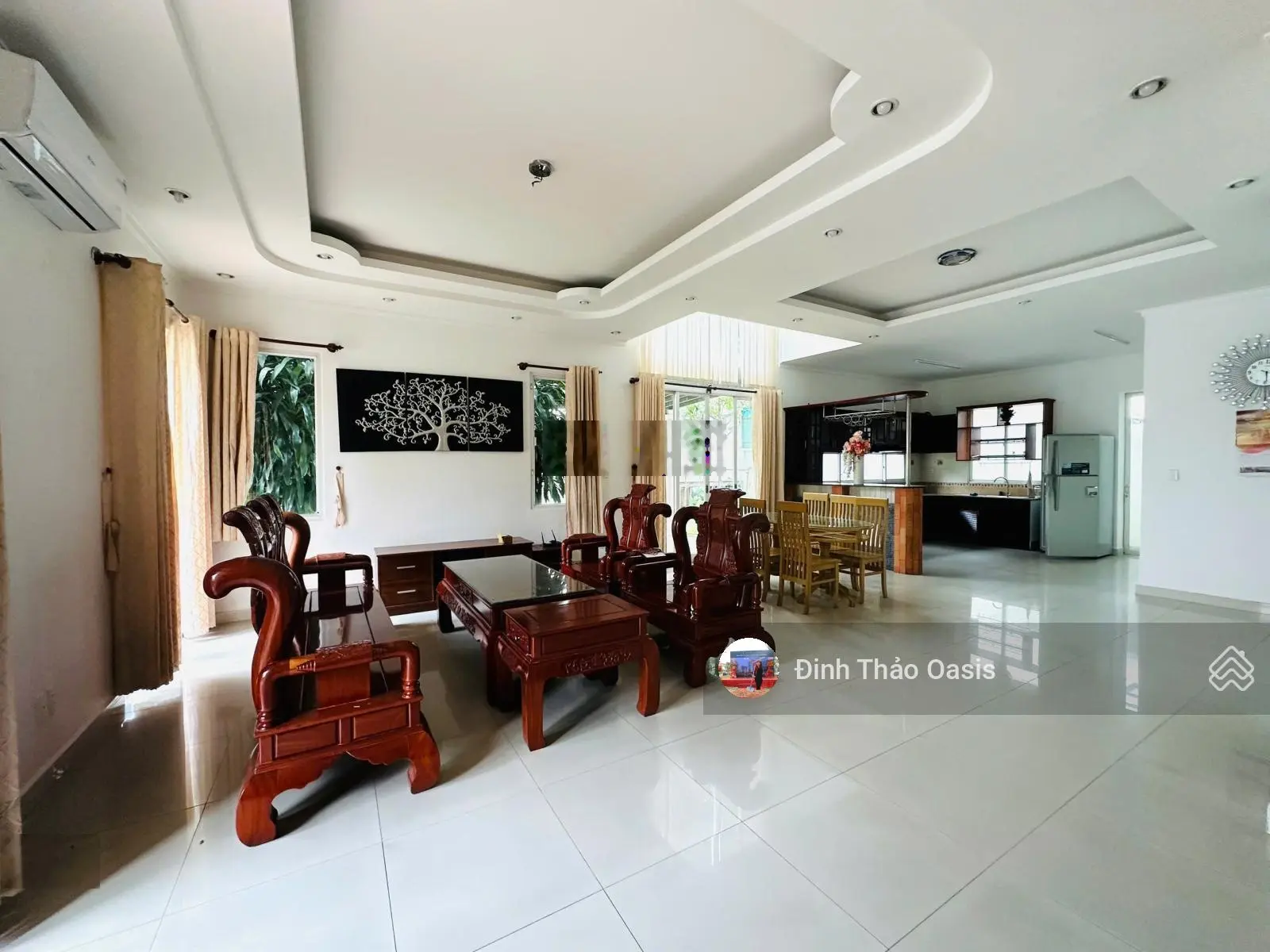 Bán biệt thự đẹp ngang 14mx18,5m trục chính gần hồ bơi kế siêu thị Aeon Mall và sân Golf sông Bé