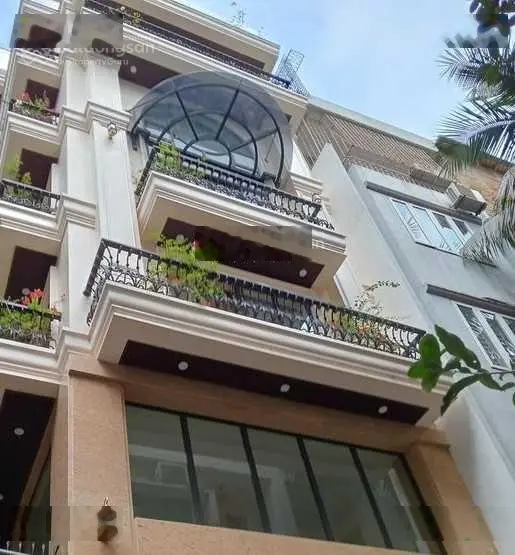 Bán gấp nhà phố Kim Mã - Ba Đình - 50m2 - 5 tầng - mặt tiền 4.2m - ô tô - giá 15.5 tỷ 0394 743 ***