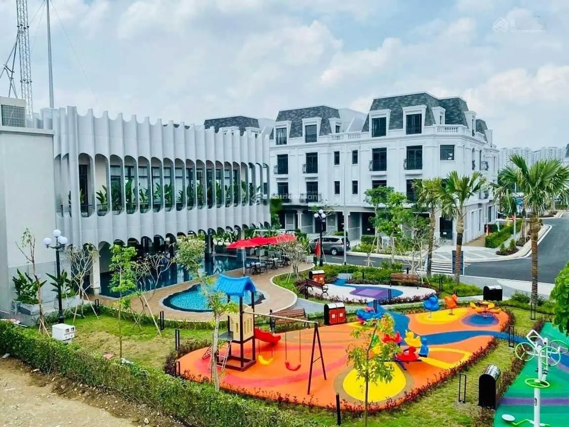 Cắt lỗ bán bằng giá 3 năm trước nhà phố Amelie Phú Mỹ Hưng, rẻ nhất thị trường 10,4T. LH 0909 920 ***