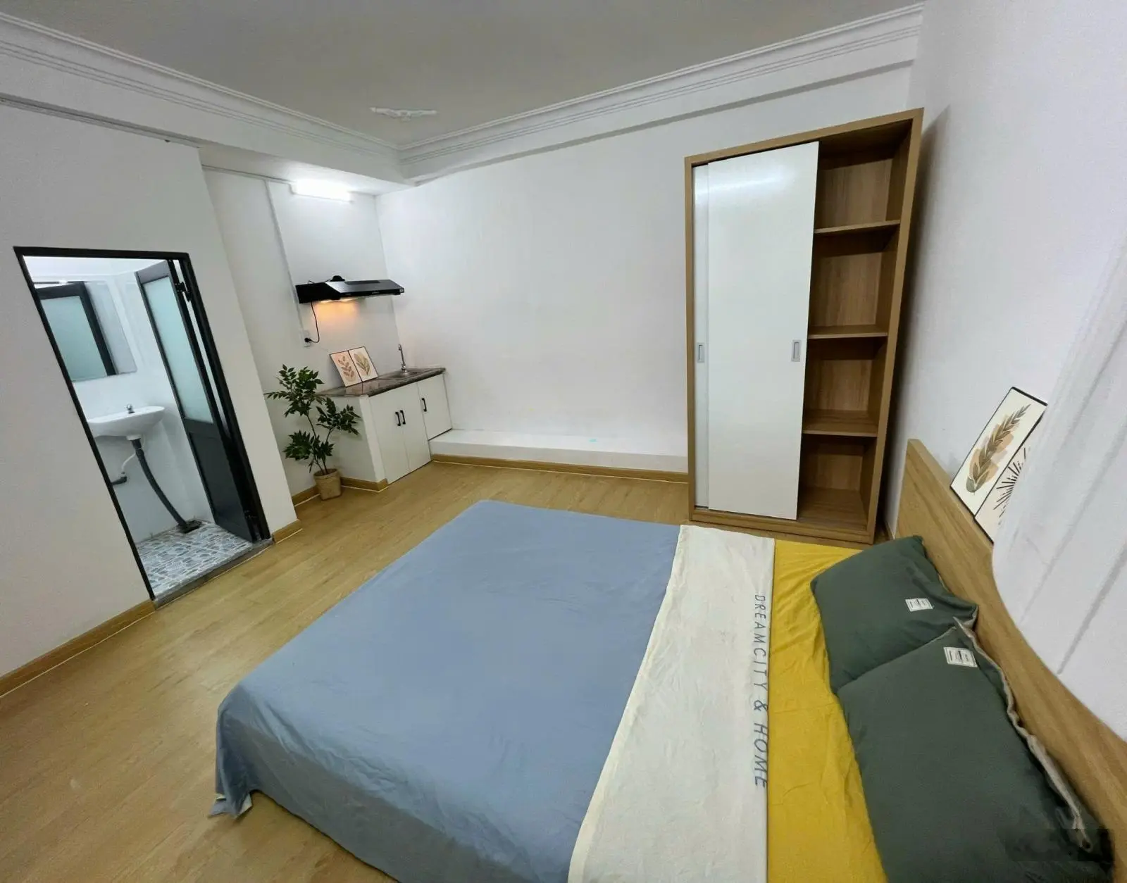 Bán căn hộ dịch vụ 20 phòng, đường xe tải, DT: 187m2 đất thu nhập 70 triệu/tháng Thống Nhất P16