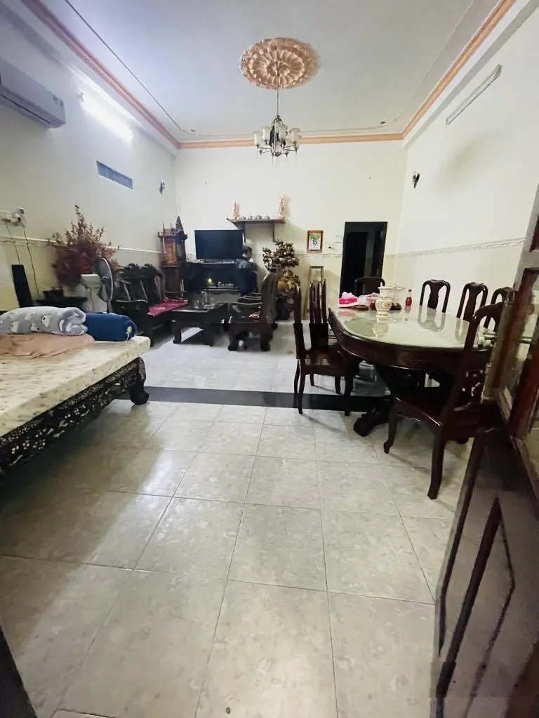 Nhà 153m2 căn góc 2 tầng hẻm xe hơi, ngang 5,8m dài khủng 26,5m, 12,5tỷ còn thương lượng