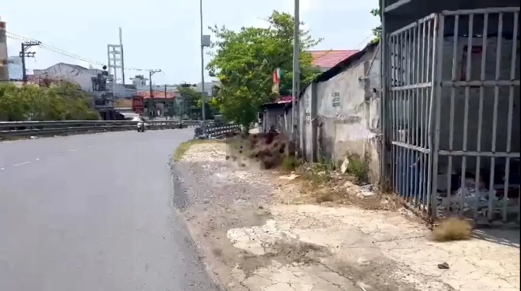 Chính chủ T.lý gấp 300m2 mặt tiền Nguyễn Huệ, Ninh Hoà, Khánh Hòa