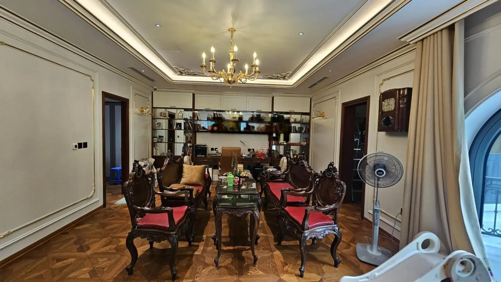 Biệt thự trung tâm khu đô thị Văn Phú - Hà Đông, 4t thang máy - 190m2, giá 54.5 tỷ lh: 0962797596