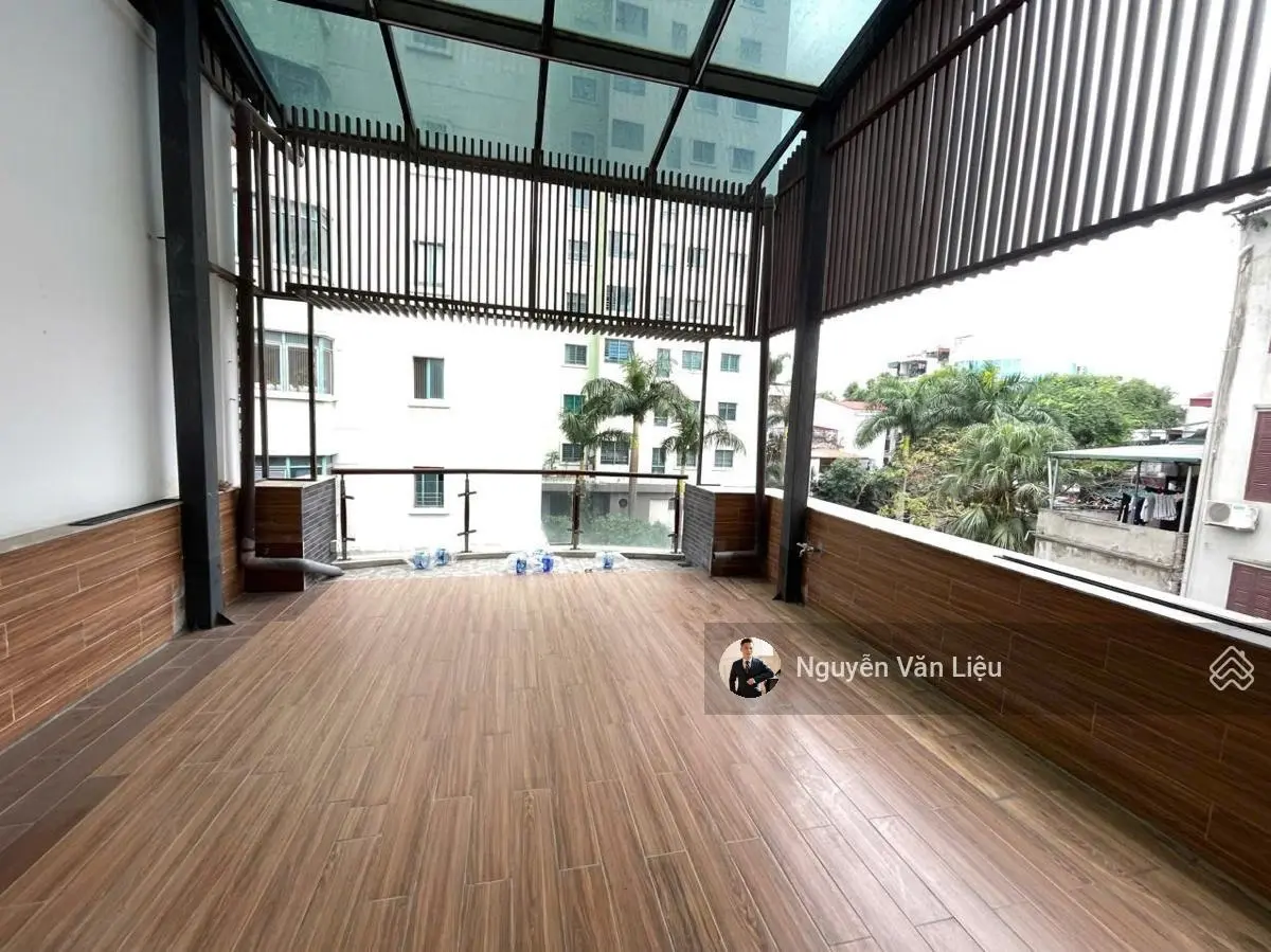 Chính chủ bán biệt thự sân vườn trung tâm ba đình, 2 mặt tiền, ô tô tránh, 130m 4t mt7m