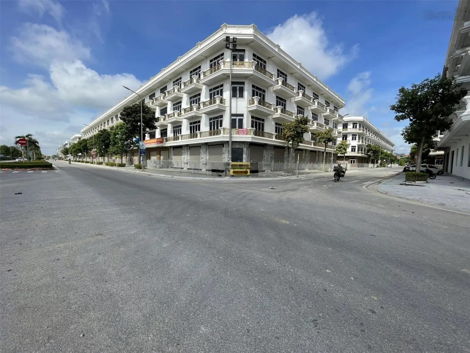 Tặng xe vf3 khi mua nhà mặt đại lộ csedp, kđt xuân hưng. hotline: 0966 343 ***
