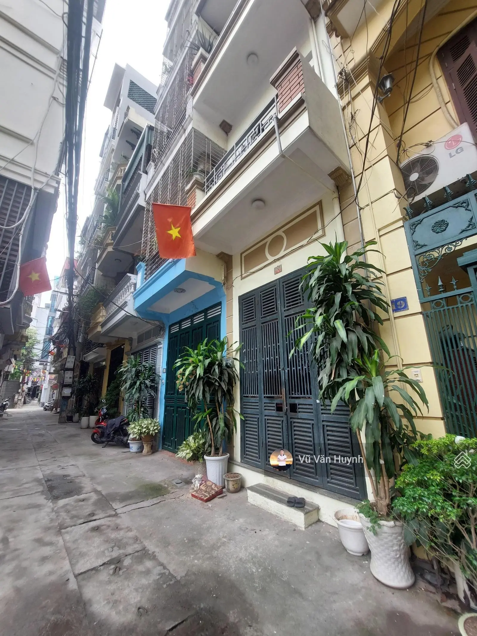 Dân xây - gần phố - 5 tầng - mt hơn 5m - phố đội cấn - ba đình