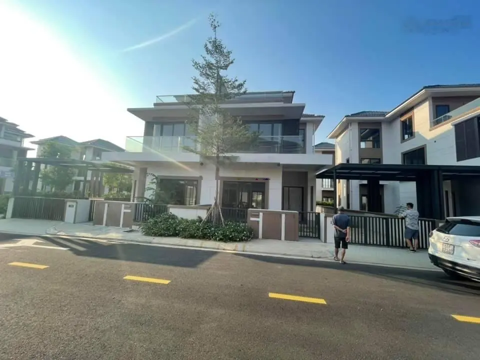 Cần bán nhanh nhà phố vị trí đẹp - giá hợp lý tại đảo SwanBay, giá bán chỉ 11,3 tỷ, 126m2, 89tr/m2.
