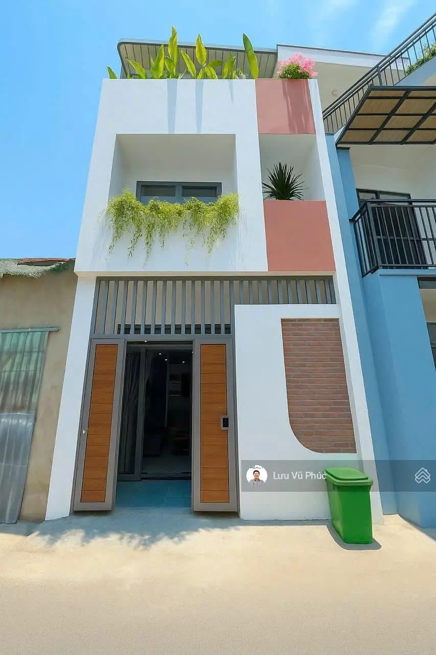 Bán nhà 2.5 tầng đẹp kiệt Ô Tô 4.5m Tô Hiệu Liên Chiểu Đà Nẵng, full công năng, giá tốt
