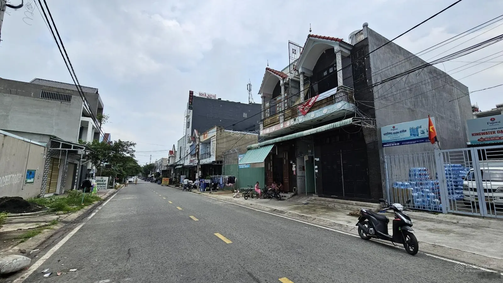 3 tỷ 950 bán đất mặt tiền đường NA5 KDC Việt Sing, P. Thuận Giao, Thuận An