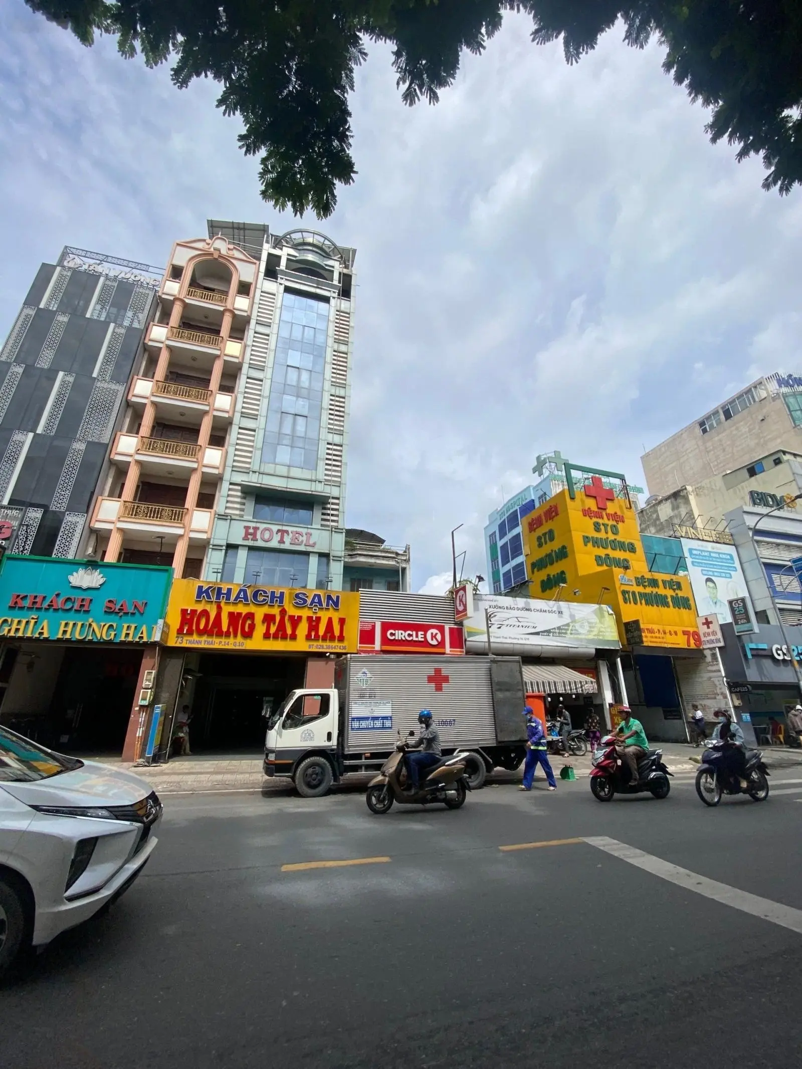 Bán nhà mặt tiền 75 thành thái, phường 14, quận 10