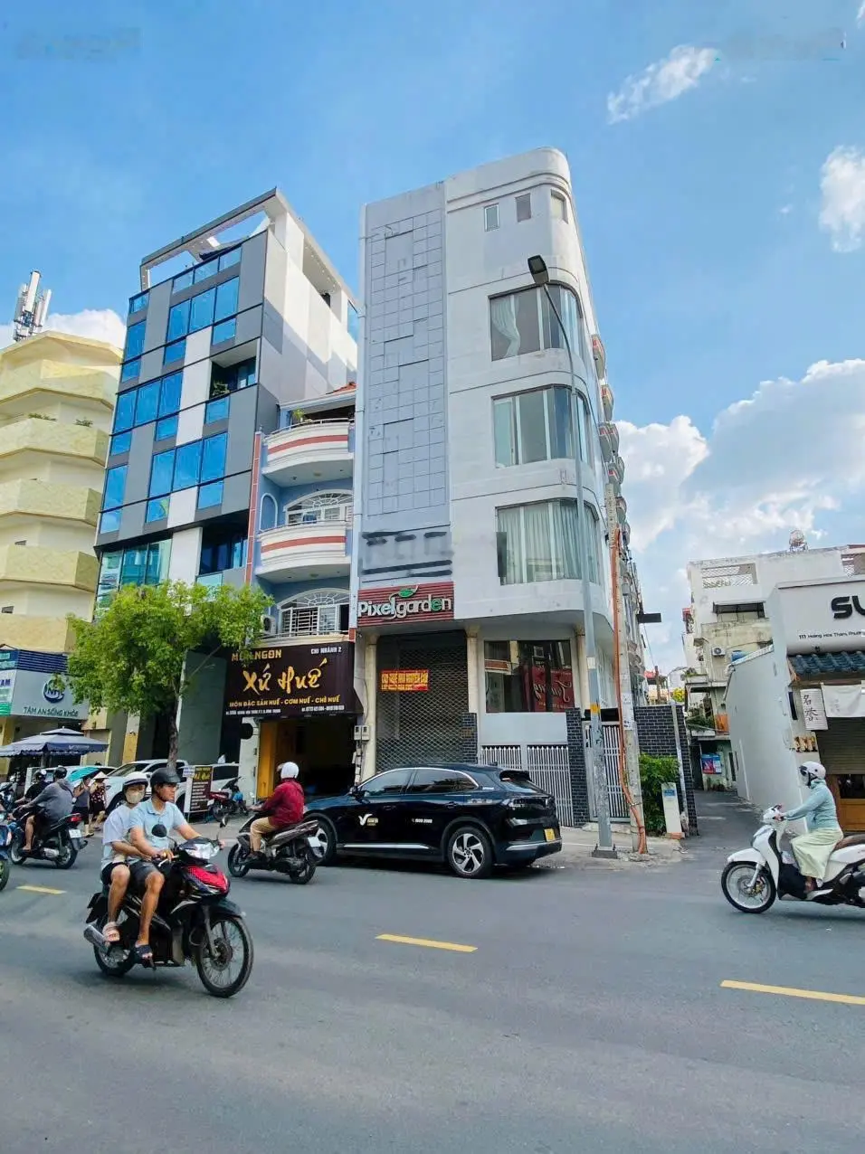 6m x 23m, Hầm 5 Lầu Thang máy Building MT Đỗ Xuân Hợp đoạn đẹp nhất 30 tỷ giảm còn 23 tỷ 0768 999 ***