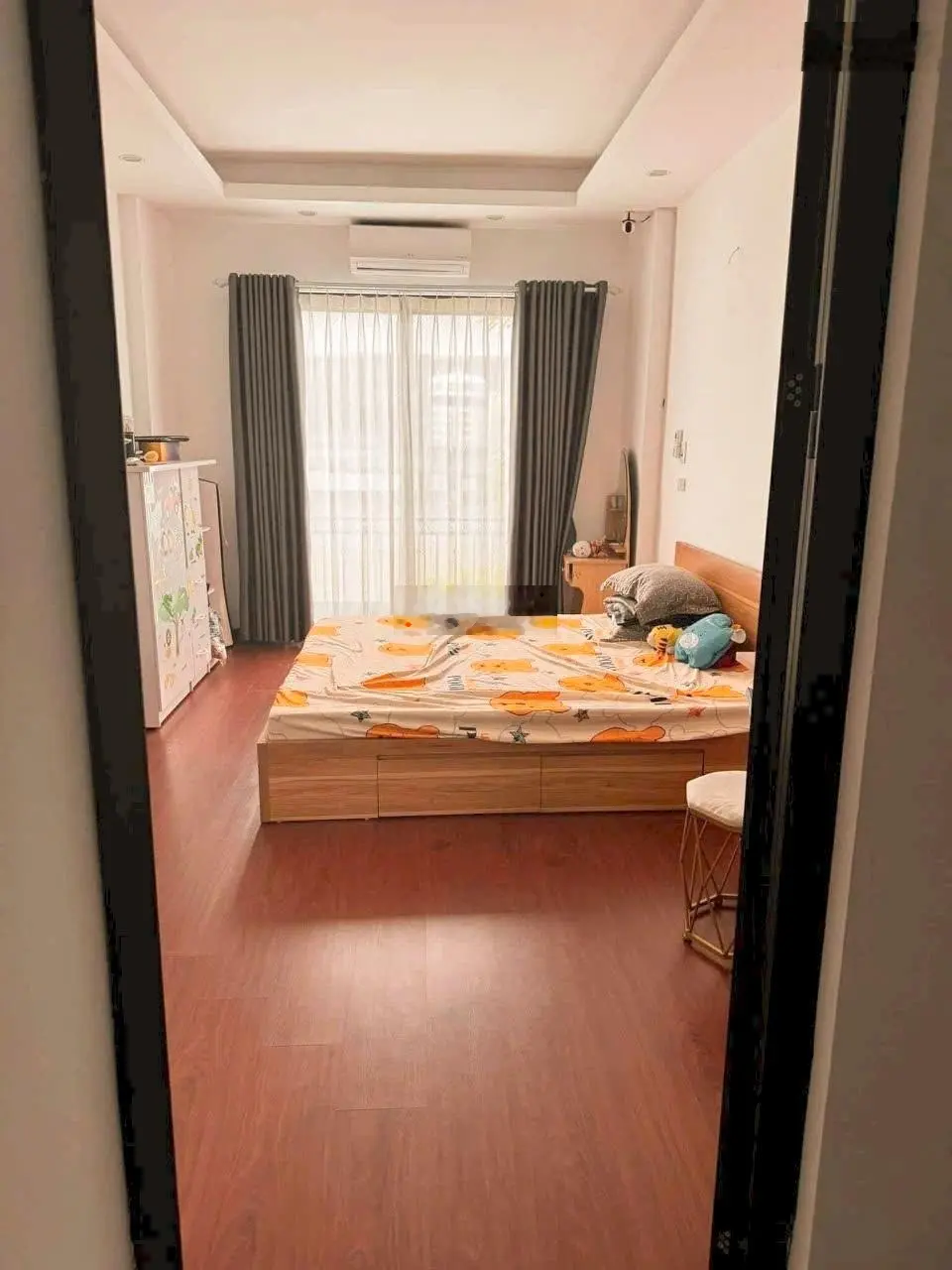 Bán nhà đàm quang trung,long biên full nội thất,ngõ thoáng dt 31m giá 5,1 tỷ