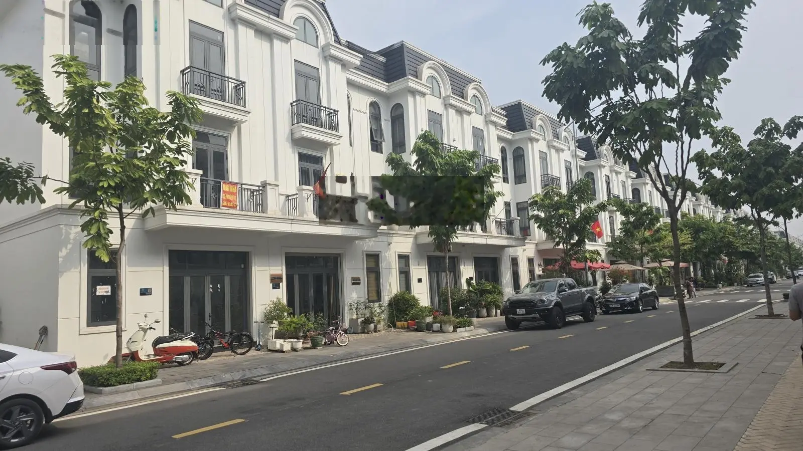 Cơ hội sở hữu ngay căn liền kề góc view đẹp nhất Crown Villas Trung tâm TNvới giá cực kỳ hấp dẫn