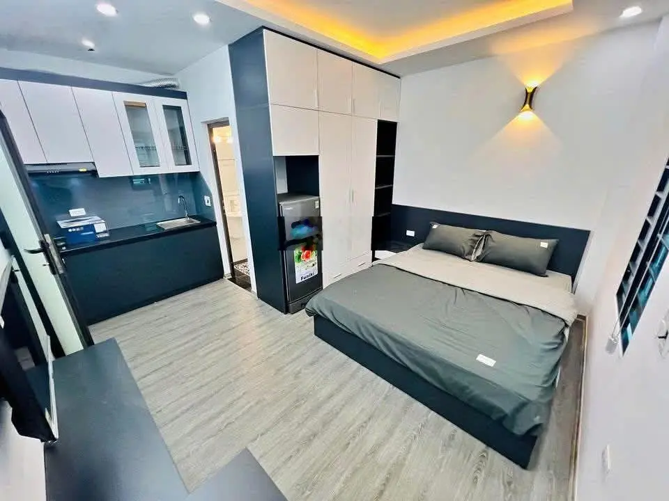 Tòa căn hộ dv 10 tầng - 255m - hiện có 90 phòng - dòng tiền ~ 400tr/ tháng. giá 48,9ty