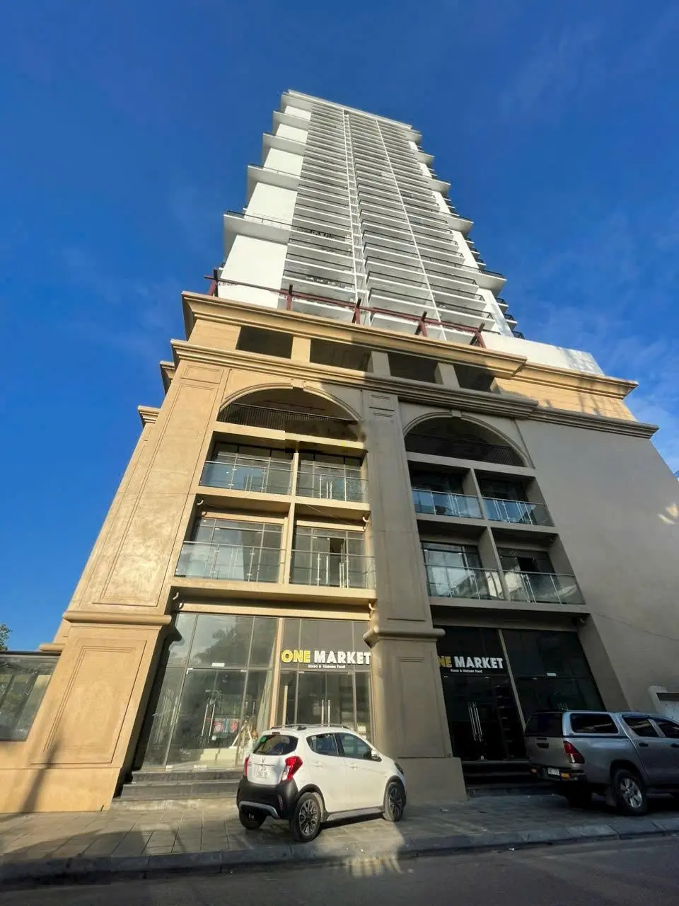Chính Chủ Bán Căn 2 Ngủ 2 Vệ Sinh 85,3m2 View Phố Đi Bộ, Quảng Trường
