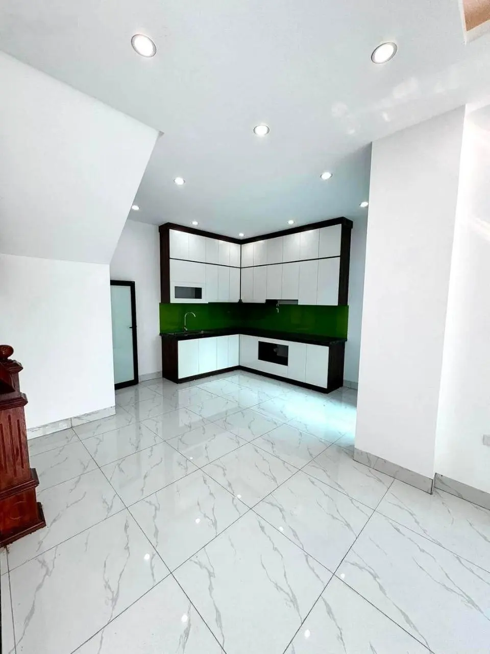 Bán nhà đơn lập 57m2x3T, oto đỗ, 10 phút Penika Tố Hữu