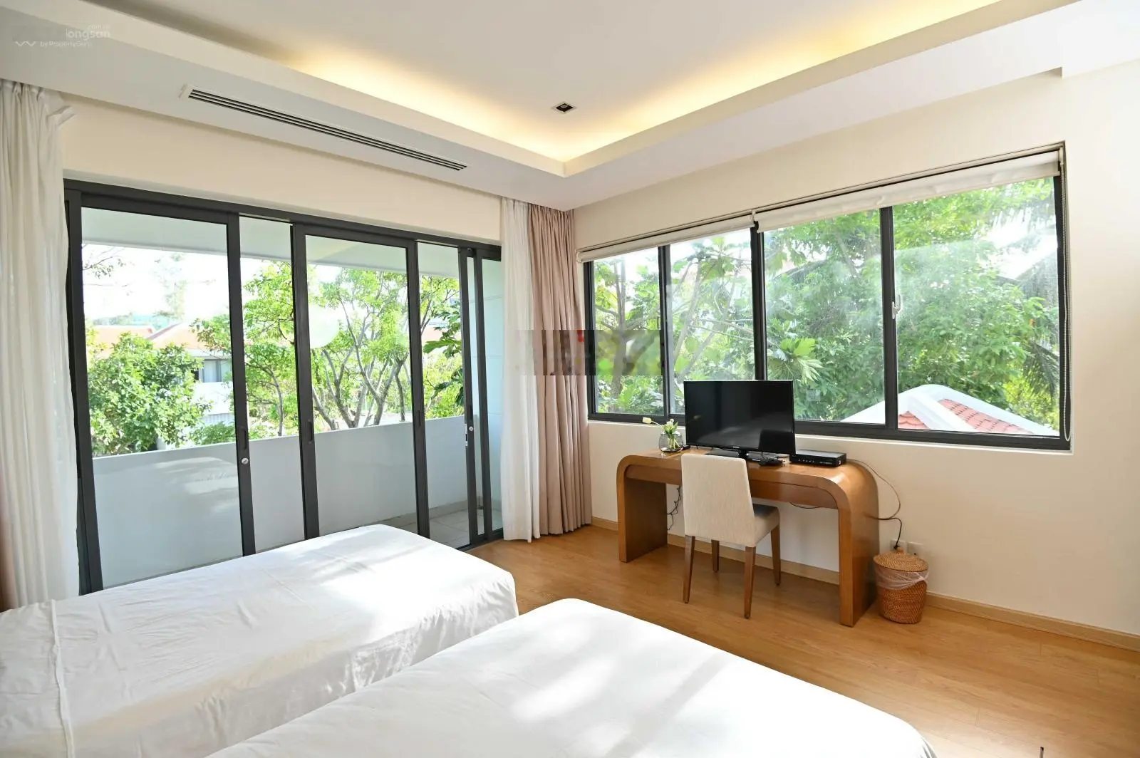 Ngộp bank chủ cắt lỗ hơn 3 tỷ biệt thự Ocean Villa - đang cho thuê tốt, sổ sẵn lâu dài - giá 3x tỷ