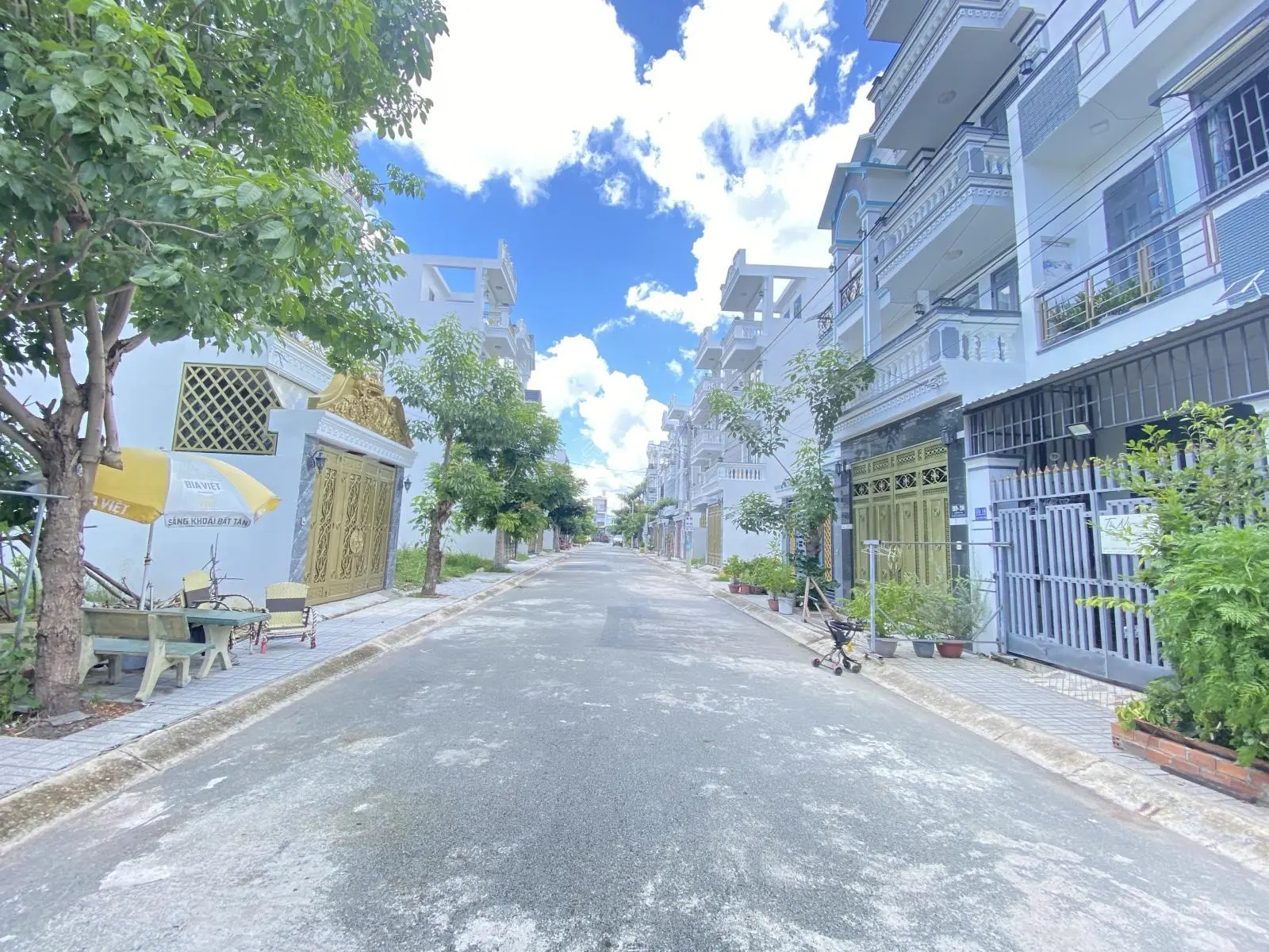 Bán đất Cát Tường Phú Sinh giá rẻ khu nhà nhiều DT: 4x14,3=57,2m2 SHR. Giá: 960tr bao sang tên