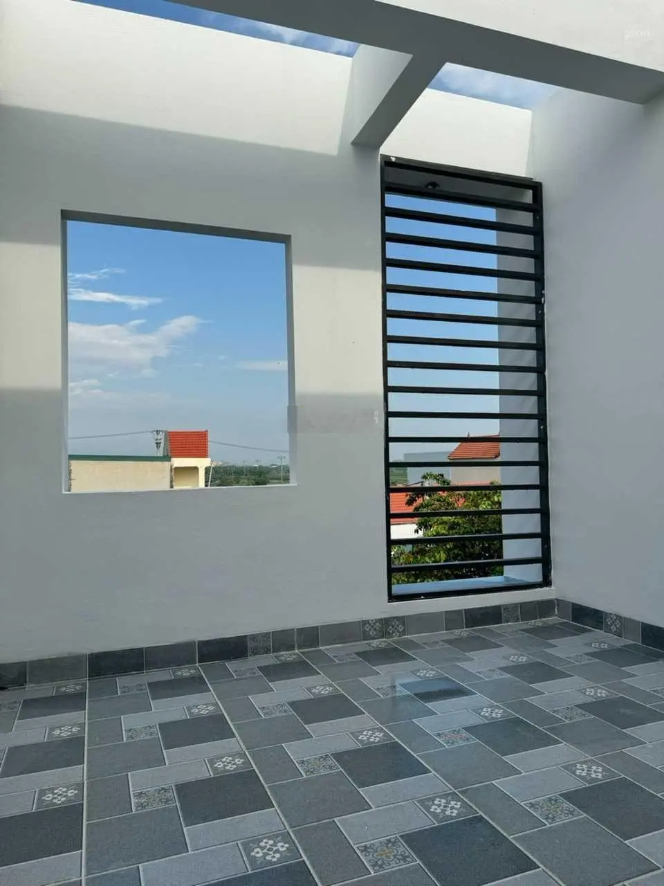 Nhà mới đẹp, ô tô đỗ cửa, DT 52m2, 3 tầng. Giá chỉ 1,79 tỷ. Có TL, Trần Quang Khải, TP Ninh Bình