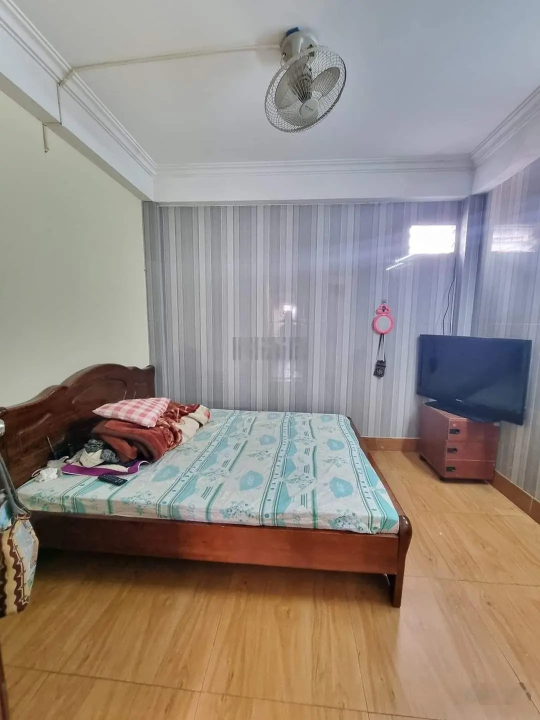 Bán Gấp nhà siêu hiếm Phú Đô 40m2 x 5 tầng dân xây chắc chắn xung quanh ngập tràn tiện ích