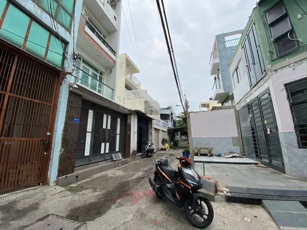 Nhà 4 tầng đường Tân Thới Hiệp 29, phường Tân Thới Hiệp, Q12, dt 90m2 (5mx18m), Hẻm 5m giá 6,5Tỷ