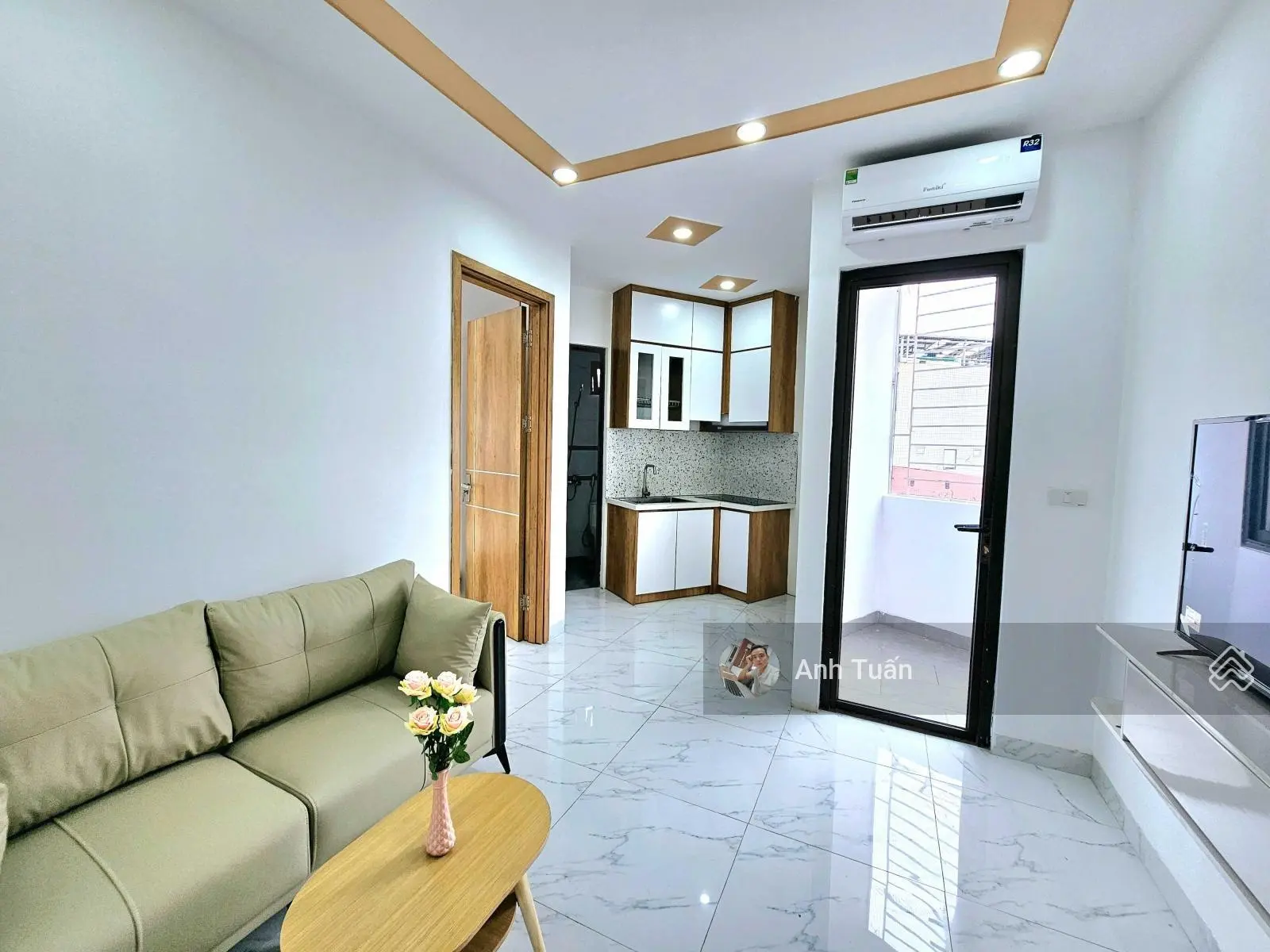 Bán căn hộ mini view thoáng, ô tô đỗ ngay gần cửa, đẹp nhất khu Mỹ Đình