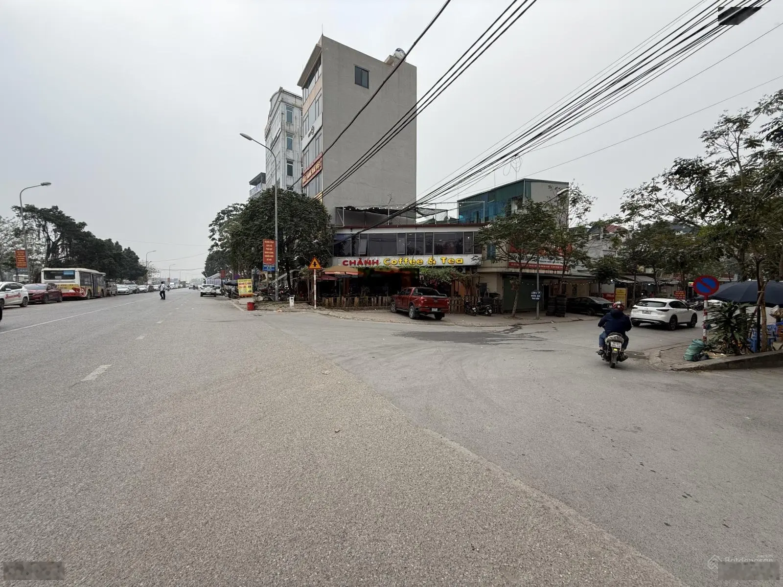 Bán Gấp Nhà 2 Mặt Tiền View Vườn Hoa - Diện Tích 75m - Mặt Tiền 4,3m- Trục Kinh Doanh Tây cao Tốc