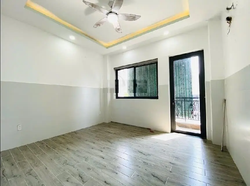 Nhà khu đồng bộ. hxh, hồ văn tư, trường thọ, thủ đức. 60m2, nở hậu. 3 tầng btct. giá chỉ 6,5 tỷ tl