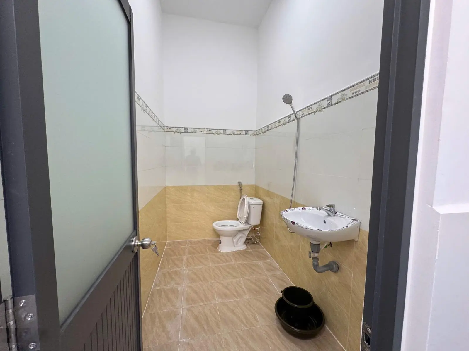 Bán Nhanh nhà ở đường 2/4 nha trang