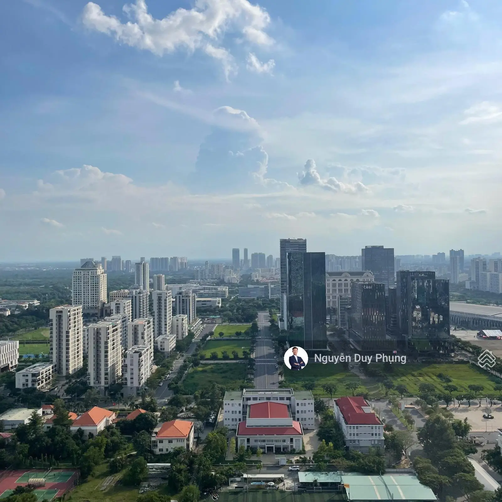 Bán căn hộ The View Riviera Point, full nội thất, nhà đẹp. 3PN, 3WC diện tích 125 - 148m2, giá tốt.