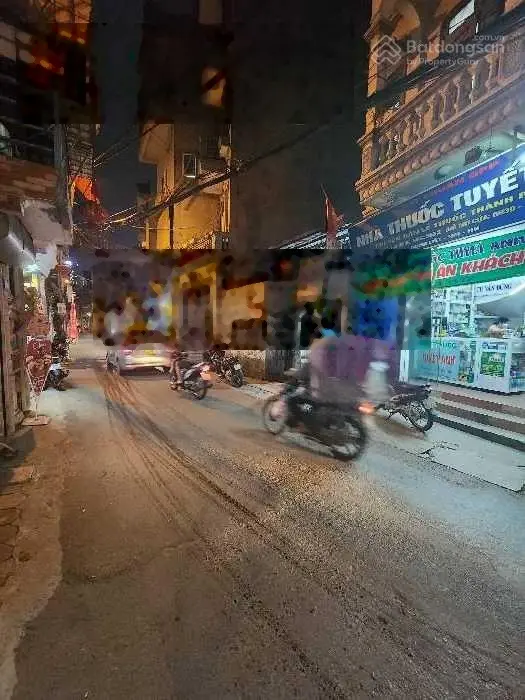 BÁN NHANH 72M2 MẶT TIỀN 4M . PHỐ NGUYỄN CHÍNH. GIÁ MONG MUỐN 9 TỶ.